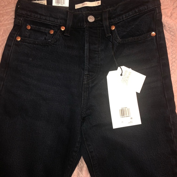 Wedgie High Rise Jeans - Picture 4 of 7